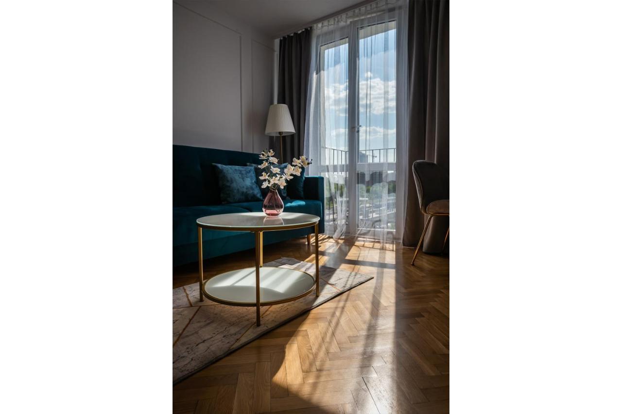 Ferienwohnung Metro Dworzec Gdanski Elegant Studio Warschau Exterior foto